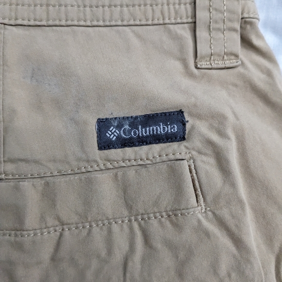 Mens Columbia shorts 36W 7 in inseam - Picture 3 of 3